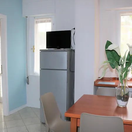 公寓 Ca' Laurana 比比翁